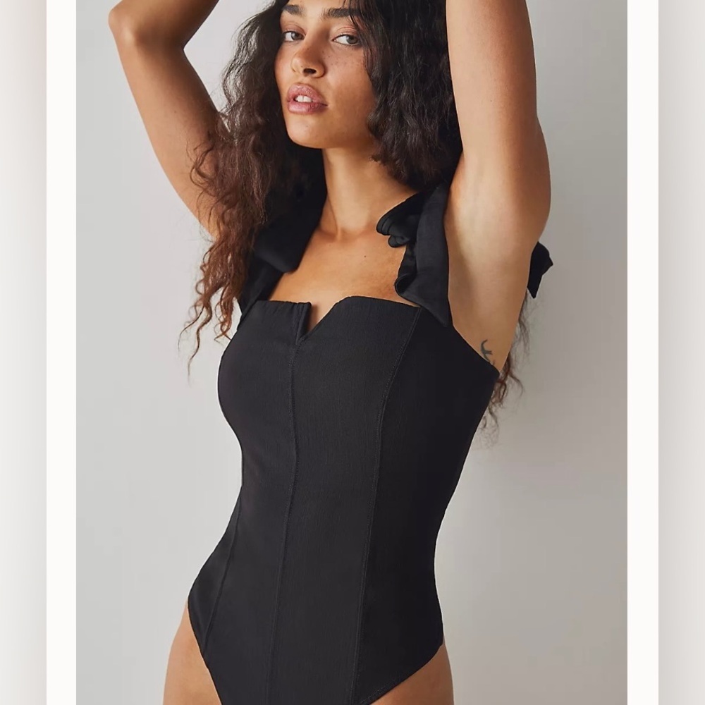 💫Free People | Lola Bodysuit